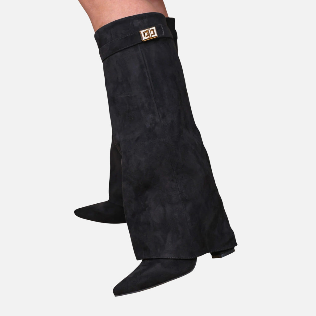 Beaumont Atelier | Women’s Faux‑Suede Knee‑High Boot – Black Classic Buckle