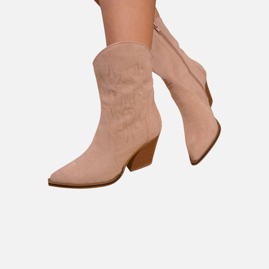 Beaumont Atelier | Women’s Embroidered Faux‑Suede Western Boots