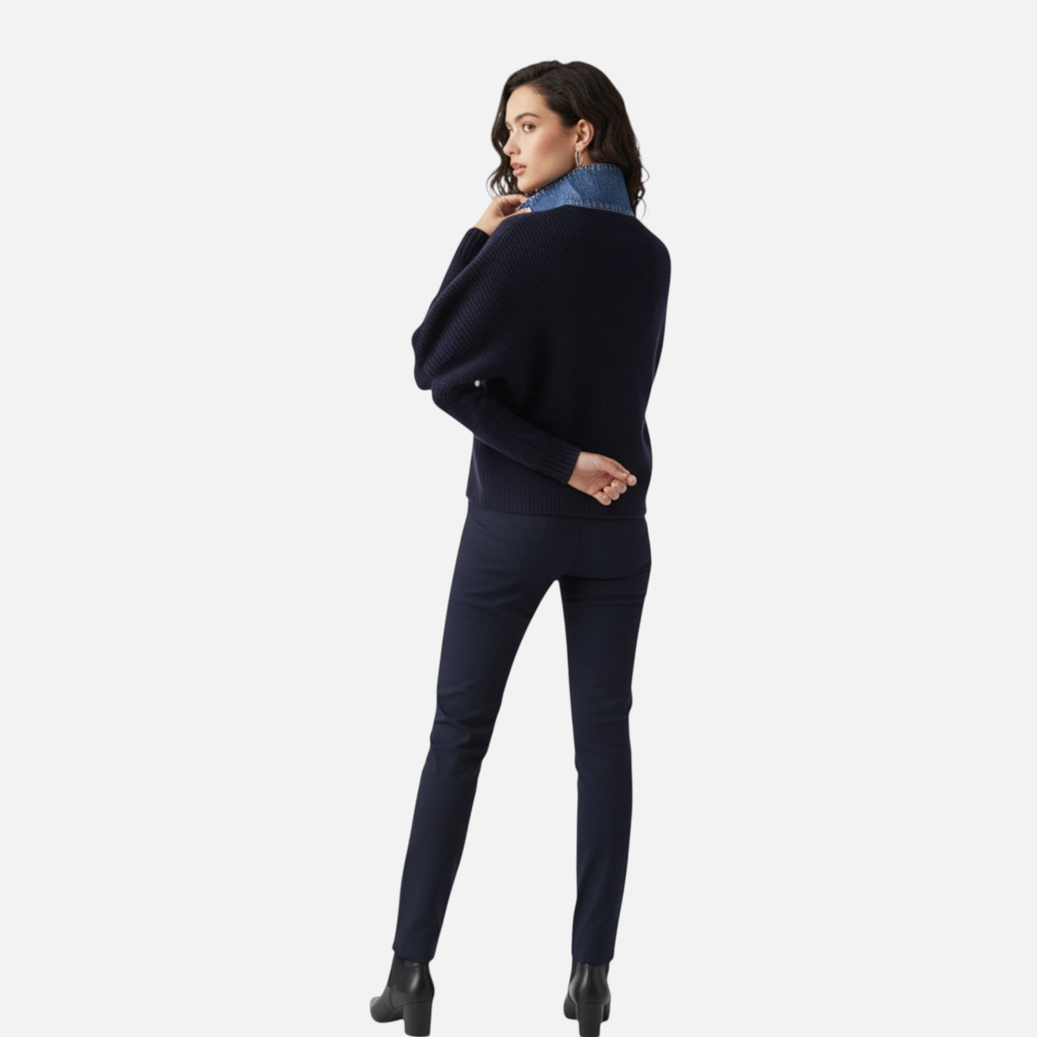 Beaumont Atelier | Women’s Navy Knit Cardigan with Denim Trim